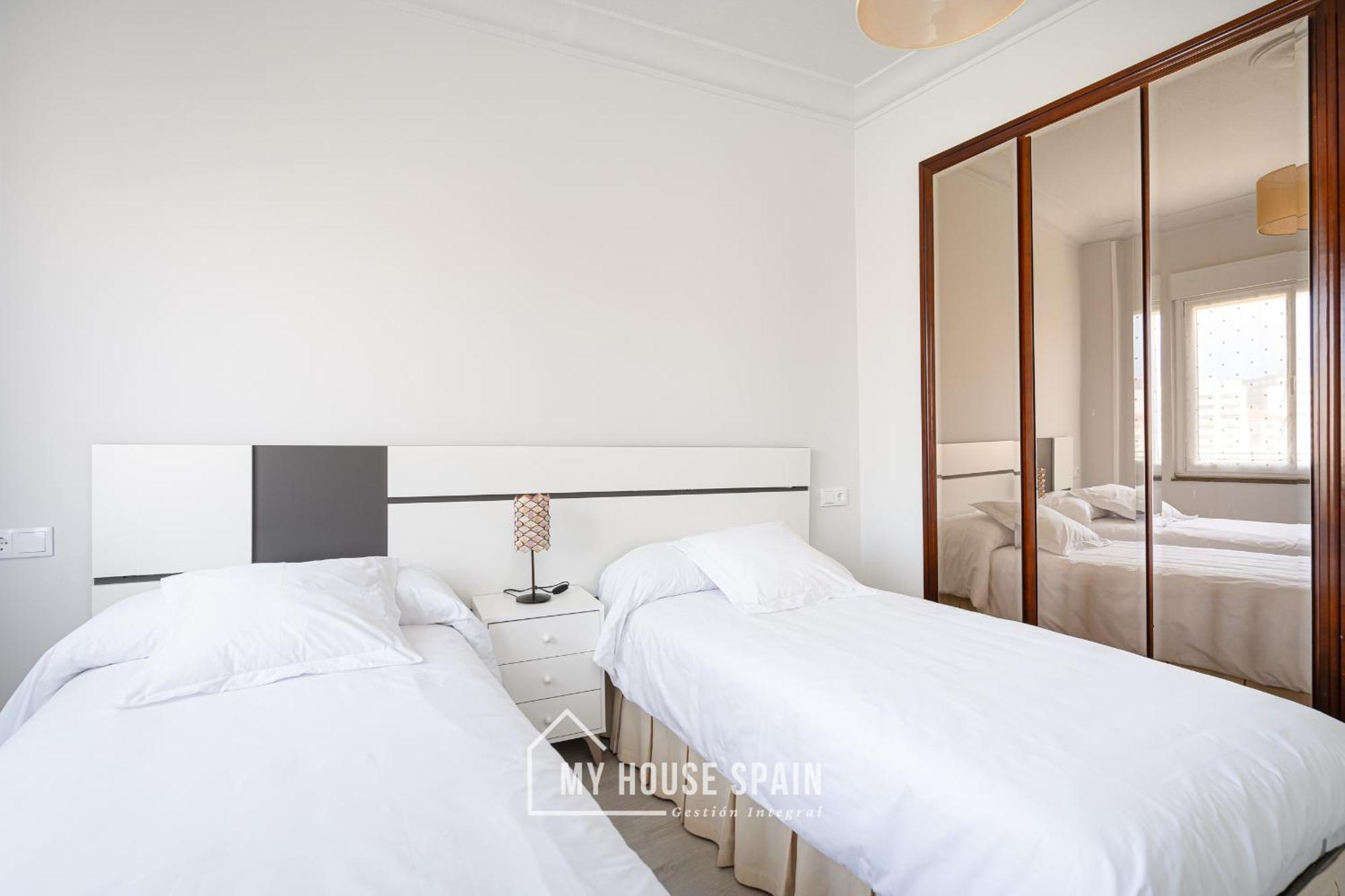 Myhousespain - Acogedor Piso Centro Хихон Экстерьер фото